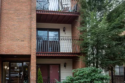 77 Mountford Street, Hartford, CT 06114 - Photo 6