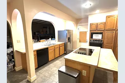 24 Maynard Avenue, Waterbury, CT 06708 - Photo 24
