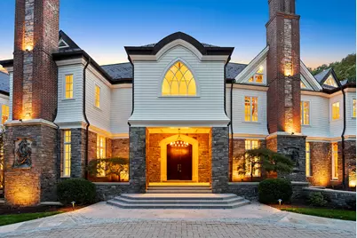 119 Proprietors Crossing, New Canaan, CT 06840 - Photo 4