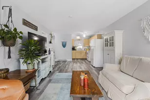 48 Athol St, Killingly, CT 06239 - Photo 6