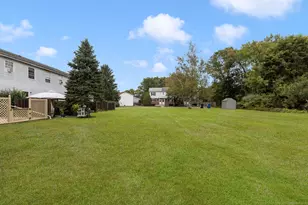 48 Athol St, Killingly, CT 06239 - Photo 22