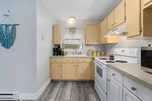 48 Athol St, Killingly, CT 06239 - Photo 8