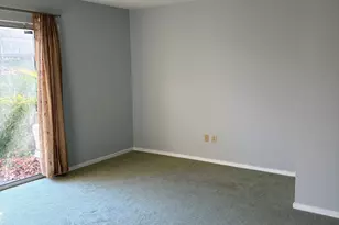 60 Coleman St, East Haven, CT 06512 - Photo 10