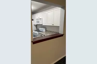 60 Coleman Street #B15, East Haven, CT 06512 - Photo 4