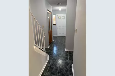 60 Coleman Street #B15, East Haven, CT 06512 - Photo 6