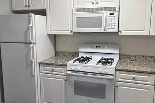 60 Coleman St, East Haven, CT 06512 - Photo 2