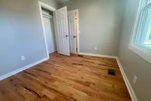 109 Churchill St, Fairfield, CT 06824 - Photo 8