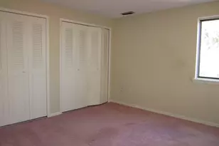 298 Hollister Way W, Glastonbury, CT 06033 - Photo 8