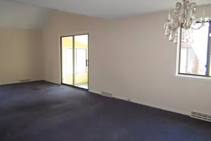 298 Hollister Way W, Glastonbury, CT 06033 - Photo 4