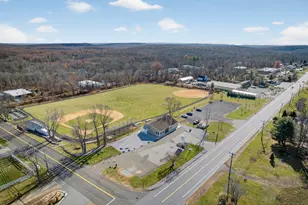 742 Amity Rd, Bethany, CT 06524 - Photo 1