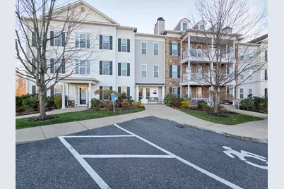 1 Rivington Way #201, Danbury, CT 06810 - Photo 2