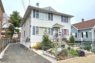 24 Acorn St, New Britain, CT 06051 - Photo 1