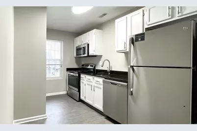 68 W Main Street, Milford, CT 06460 - Photo 8