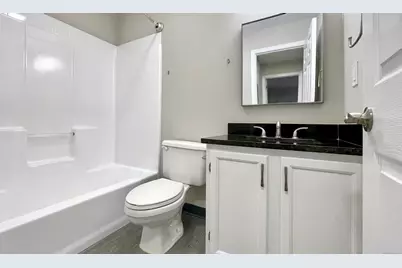 68 W Main Street, Milford, CT 06460 - Photo 12