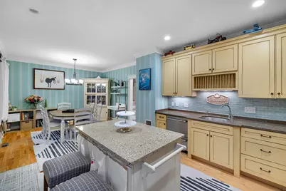 19 Thermos Avenue #7, Norwich, CT 06360 - Photo 4