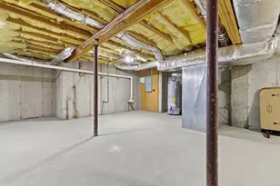 25 Hamden Hills Dr, Hamden, CT 06518 - Photo 16