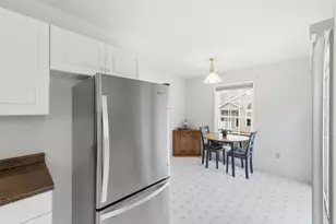 25 Hamden Hills Dr, Hamden, CT 06518 - Photo 24