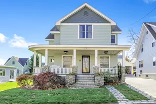 12 Norwood Ave, Milford, CT 06460 - Photo 1