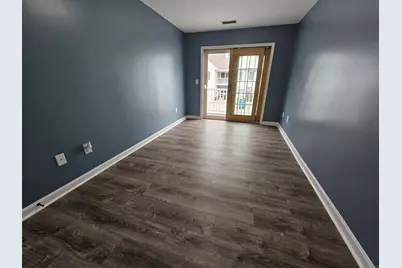 136 Meridian Street #110, Groton, CT 06340 - Photo 10