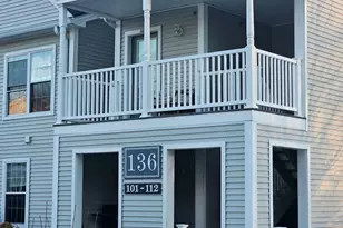 136 Meridian St, Groton, CT 06340 - Photo 2