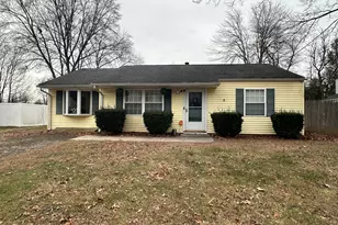 30 King St, Wallingford, CT 06492 - Photo 1