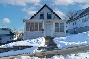 28 Terrace Ave, West Haven, CT 06516 - Photo 1