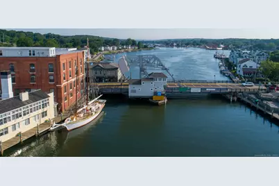 3 Water Street #305, Groton, CT 06355 - Photo 4