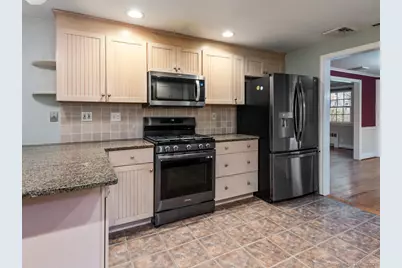 12 Haviland Road, Bloomfield, CT 06002 - Photo 16