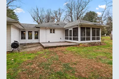 12 Haviland Road, Bloomfield, CT 06002 - Photo 8