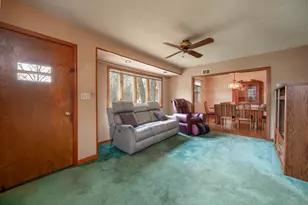 4 Sorrento Ave, East Haven, CT 06512 - Photo 4