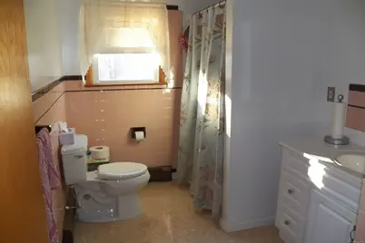 165 Birchwood Street, Waterbury, CT 06708 - Photo 10