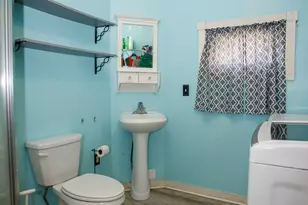 27 West St, New London, CT 06320 - Photo 10