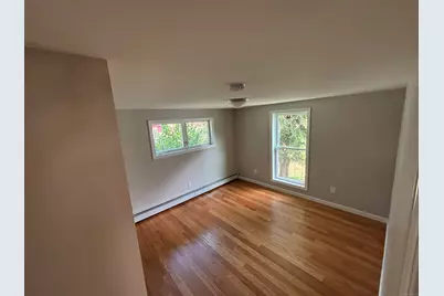 19 Steele Road, Bristol, CT 06010 - Photo 4