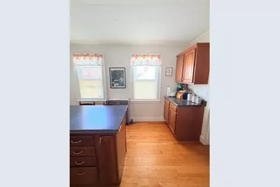 108 Commonwealth Avenue, New Britain, CT 06053 - Photo 12