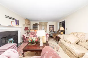 855 Prospect St, Hamden, CT 06517 - Photo 8