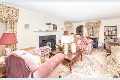 855 Prospect Street, Hamden, CT 06517 - Photo 2