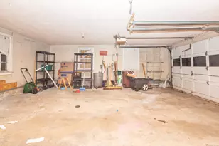 855 Prospect St, Hamden, CT 06517 - Photo 28