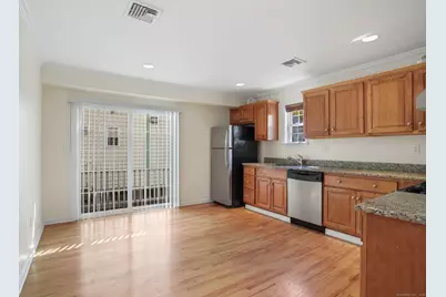 19 Stillwater Avenue #APT E, Stamford, CT 06902 - Photo 6