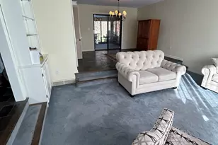 96 Round Hill Rd, Naugatuck, CT 06770 - Photo 4