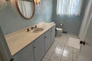 96 Round Hill Rd, Naugatuck, CT 06770 - Photo 16