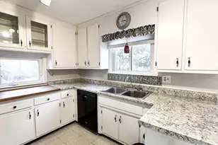 338 Main St, Hampton, CT 06247 - Photo 18