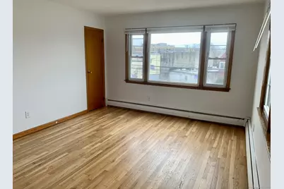 642 Beechmont Avenue, Bridgeport, CT 06606 - Photo 8