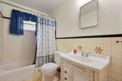 5 Assumption Street, New Haven, CT 06513 - Photo 8