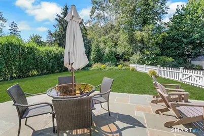 330 Hycliff Terrace, Stamford, CT 06902 - Photo 34