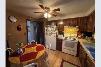 419 Gracey Avenue, Meriden, CT 06451 - Photo 12