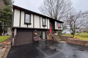 419 Gracey Ave, Meriden, CT 06451 - Photo 2