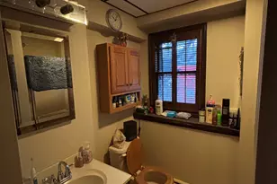 419 Gracey Ave, Meriden, CT 06451 - Photo 24