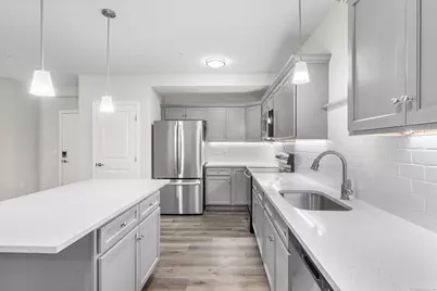 64 East Mitchell Avenue #54, Cheshire, CT 06410 - Photo 4