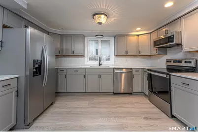 87 Melrose Avenue, Waterbury, CT 06705 - Photo 14