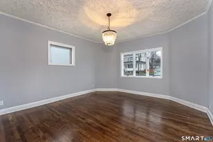 87 Melrose Ave, Waterbury, CT 06705 - Photo 6